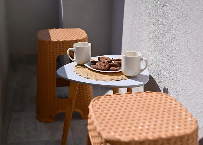 Modern Escape * Varna