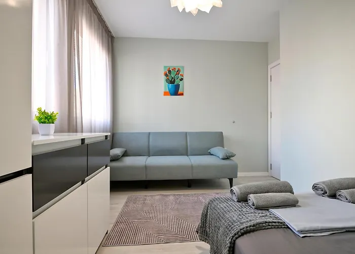 Modern Escape * Varna