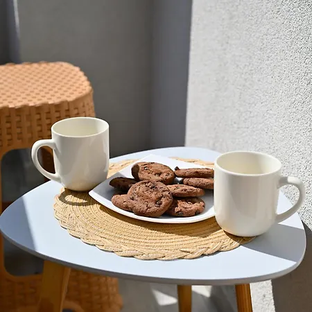 Modern Escape * Várna