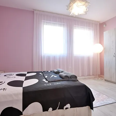 Modern Escape *